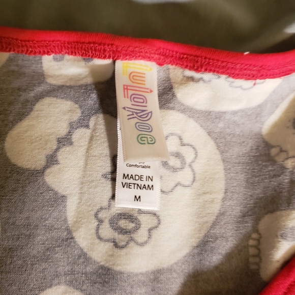 Lularoe Halloween Classic T - Picture 2 of 3